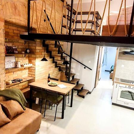 O 38 Luxe Loft Apartman Budapest Kültér fotó