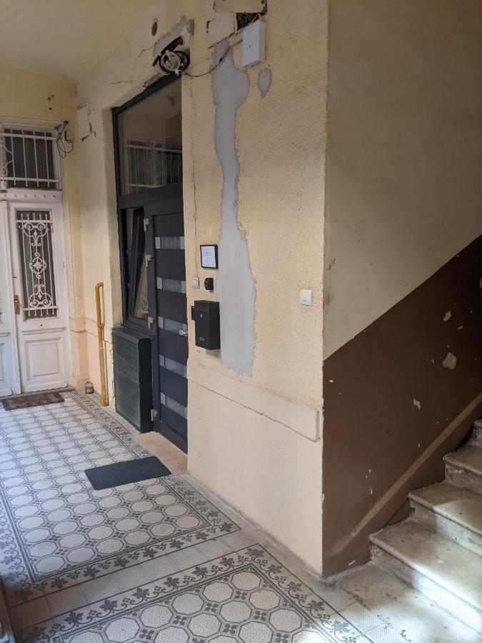 O 38 Luxe Loft Apartman Budapest Kültér fotó